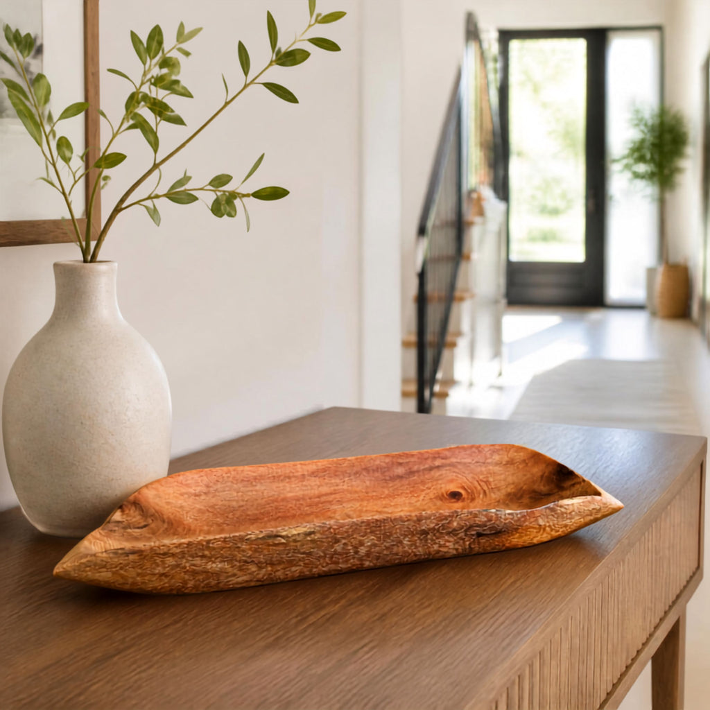 Bandeja Decorativa Orgánica de Madera Tallada - Witralun (47x16x7 cm)
